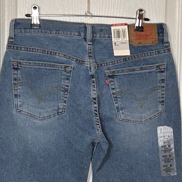 Levi's 505 Women's Straight Leg Jeans Medium Wash 8 Short - Picture 6 of 15